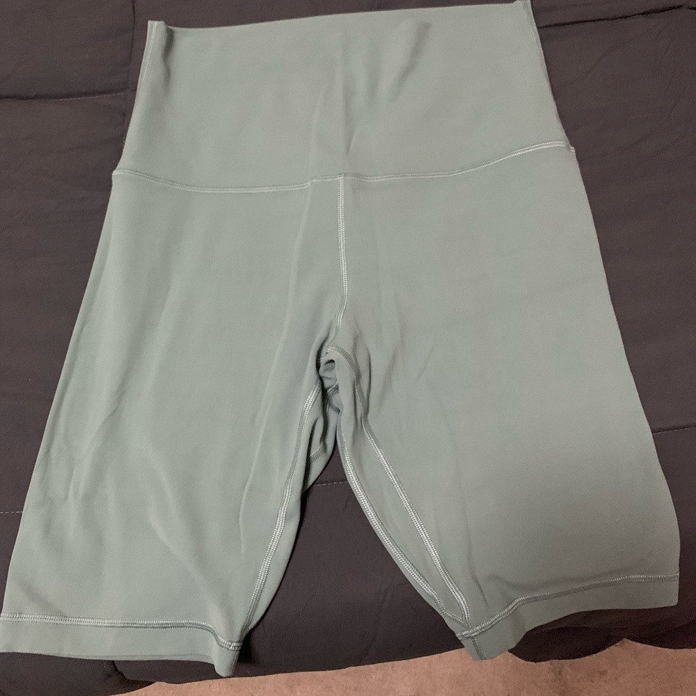 Lululemon Align Short 10in - Size 10
